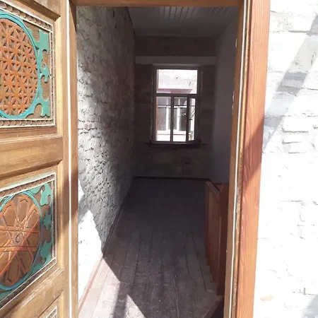 Iki Katli Tas Ev شقة إزمير
